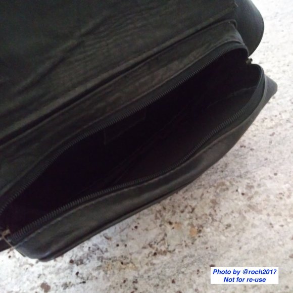 Artisan Leather Fanny Pack Crossbody - Picture 4 of 15